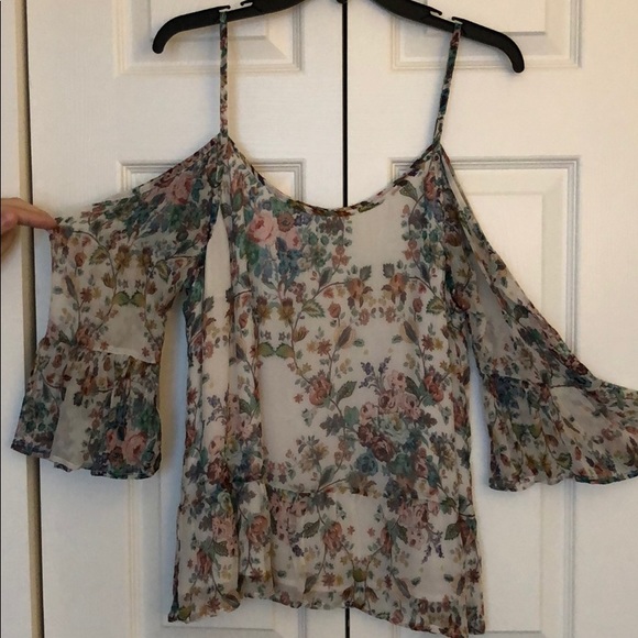 Lucky Brand Floral Cold Shoulder Top Size L - Picture 1 of 2
